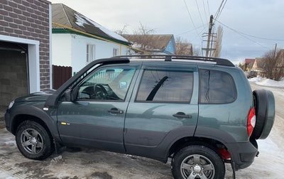 Chevrolet Niva I рестайлинг, 2018 год, 935 000 рублей, 1 фотография