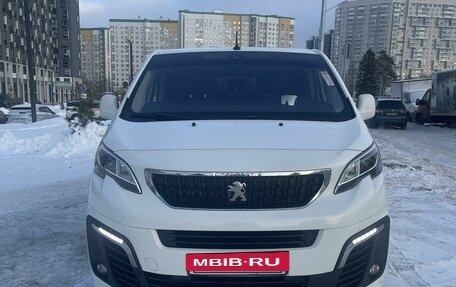 Peugeot Traveller I, 2018 год, 3 300 000 рублей, 2 фотография