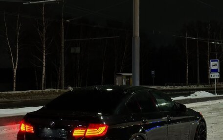BMW 5 серия, 2011 год, 1 700 000 рублей, 4 фотография
