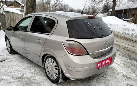 Opel Astra H, 2004 год, 355 000 рублей, 8 фотография