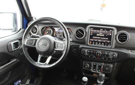 Jeep Wrangler, 2018 год, 5 500 000 рублей, 17 фотография