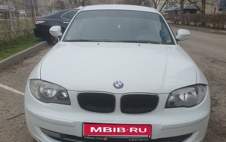BMW 1 серия, 2011 год, 970 000 рублей, 4 фотография