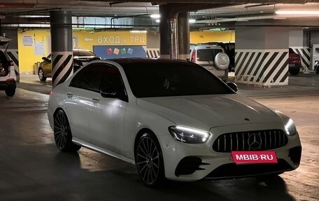 Mercedes-Benz E-Класс, 2020 год, 5 750 000 рублей, 13 фотография