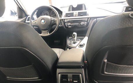 BMW 3 серия, 2015 год, 2 180 000 рублей, 12 фотография