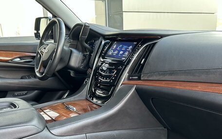 Cadillac Escalade IV, 2015 год, 5 199 000 рублей, 13 фотография