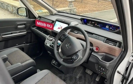 Honda Freed II, 2019 год, 1 550 000 рублей, 7 фотография
