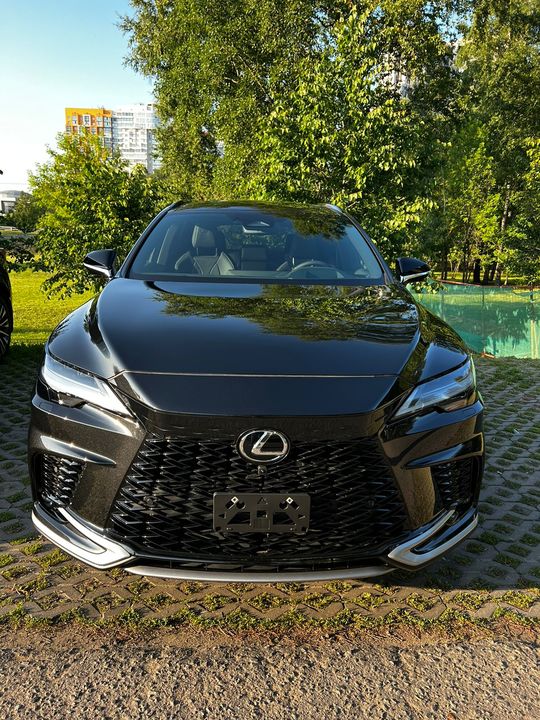 Lexus RX IV рестайлинг, 2023 год, 10 500 000 рублей, 2 фотография