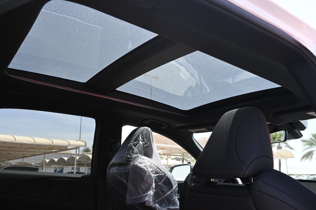 Lexus RX IV рестайлинг, 2023 год, 10 500 000 рублей, 5 фотография