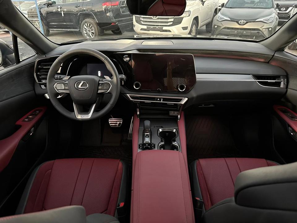 Lexus RX IV рестайлинг, 2022 год, 9 300 000 рублей, 9 фотография