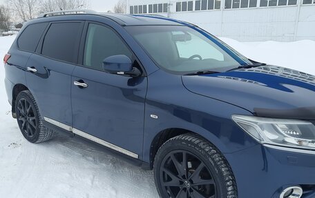 Nissan Pathfinder, 2014 год, 1 900 000 рублей, 2 фотография