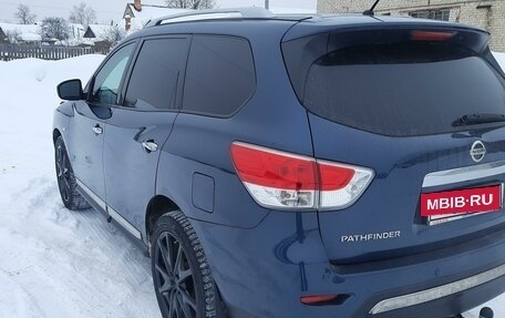 Nissan Pathfinder, 2014 год, 1 900 000 рублей, 7 фотография