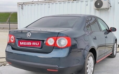 Volkswagen Jetta VI, 2010 год, 670 000 рублей, 7 фотография