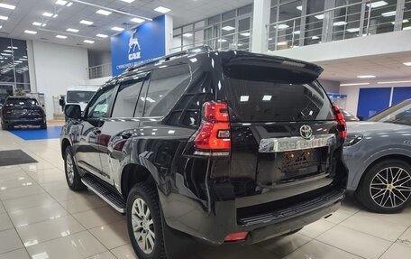Toyota Land Cruiser Prado 150 рестайлинг 2, 2019 год, 4 900 000 рублей, 4 фотография