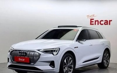 Audi e-tron I, 2020 год, 6 800 000 рублей, 1 фотография