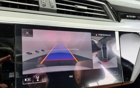 Audi e-tron I, 2020 год, 6 800 000 рублей, 16 фотография