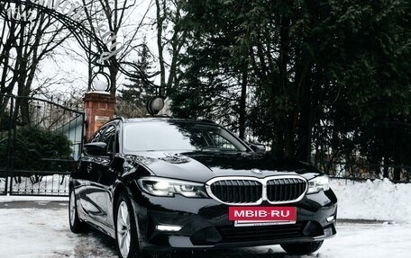 BMW 3 серия, 2020 год, 2 700 000 рублей, 15 фотография