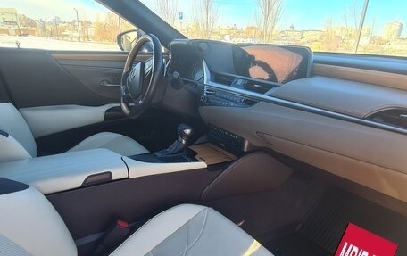 Lexus ES VII, 2018 год, 3 900 000 рублей, 10 фотография