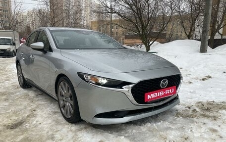 Mazda 3, 2019 год, 2 080 000 рублей, 7 фотография