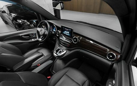Mercedes-Benz V-Класс, 2016 год, 12 980 000 рублей, 22 фотография