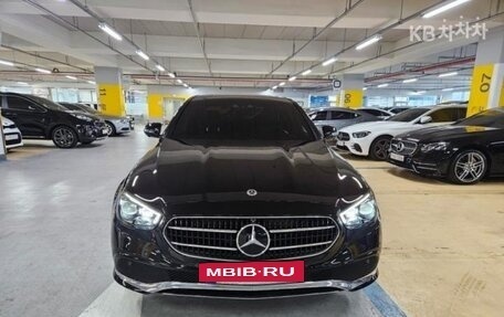 Mercedes-Benz E-Класс, 2021 год, 4 645 000 рублей, 28 фотография