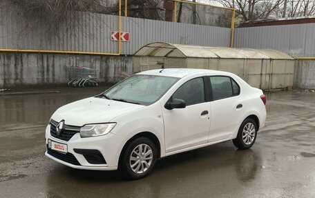 Renault Logan II, 2018 год, 775 000 рублей, 8 фотография
