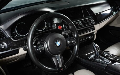 BMW 5 серия, 2011 год, 1 899 000 рублей, 11 фотография