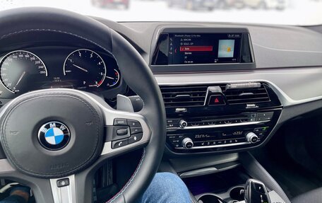 BMW 5 серия, 2019 год, 3 820 000 рублей, 17 фотография