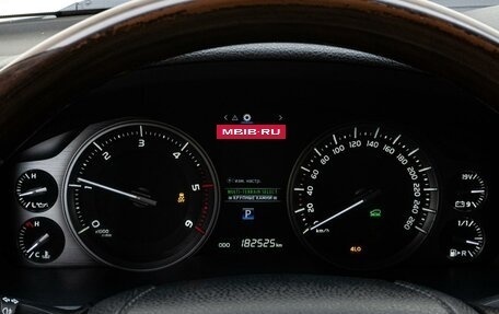 Toyota Land Cruiser 200, 2016 год, 5 748 000 рублей, 20 фотография