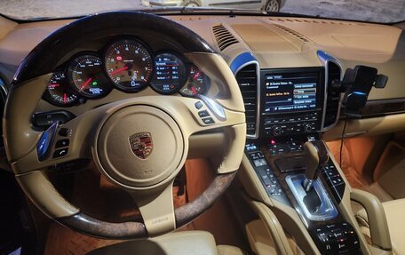 Porsche Cayenne III, 2012 год, 2 560 000 рублей, 8 фотография