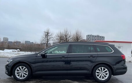 Volkswagen Passat B8 рестайлинг, 2018 год, 1 989 999 рублей, 5 фотография
