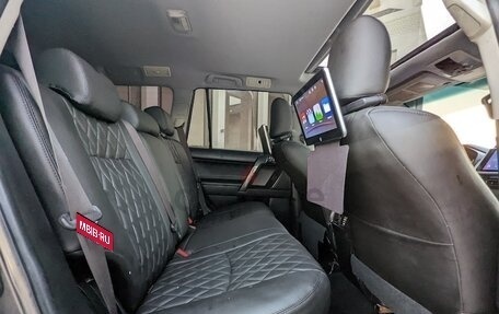 Toyota Land Cruiser Prado 150 рестайлинг 2, 2019 год, 4 667 000 рублей, 18 фотография
