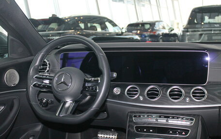 Mercedes-Benz E-Класс, 2021 год, 7 190 000 рублей, 12 фотография