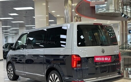 Volkswagen Multivan T6 рестайлинг, 2020 год, 7 195 000 рублей, 3 фотография