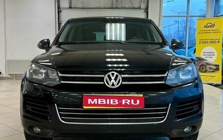 Volkswagen Touareg III, 2012 год, 2 060 000 рублей, 2 фотография