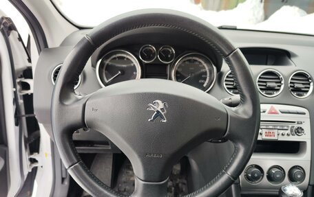 Peugeot 408 I рестайлинг, 2014 год, 995 000 рублей, 13 фотография