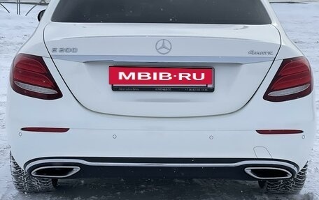 Mercedes-Benz E-Класс, 2020 год, 3 850 000 рублей, 7 фотография