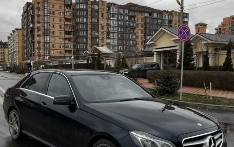 Mercedes-Benz E-Класс, 2014 год, 2 300 000 рублей, 4 фотография