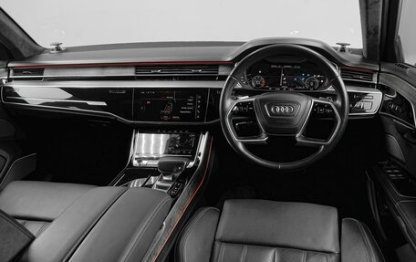 Audi A8, 2017 год, 4 499 000 рублей, 8 фотография