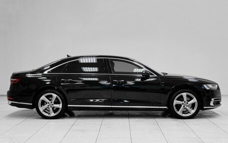 Audi A8, 2017 год, 4 499 000 рублей, 5 фотография