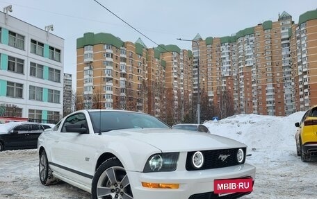 Ford Mustang VI рестайлинг, 2008 год, 2 350 000 рублей, 7 фотография