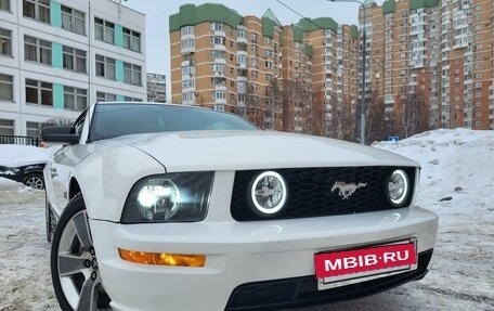 Ford Mustang VI рестайлинг, 2008 год, 2 350 000 рублей, 5 фотография