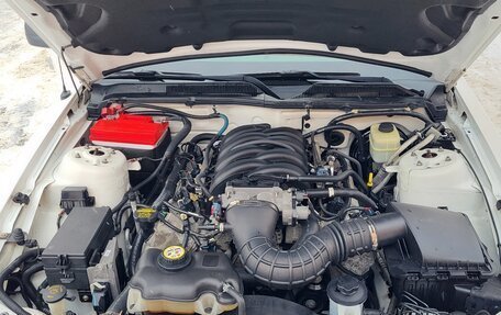 Ford Mustang VI рестайлинг, 2008 год, 2 350 000 рублей, 16 фотография
