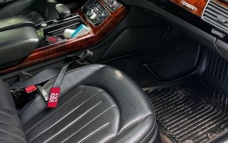 Audi A8, 2013 год, 2 380 000 рублей, 15 фотография
