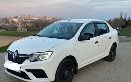 Renault Logan II, 2018 год, 1 300 000 рублей, 11 фотография
