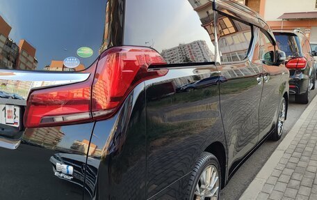 Toyota Alphard III, 2018 год, 4 870 000 рублей, 10 фотография