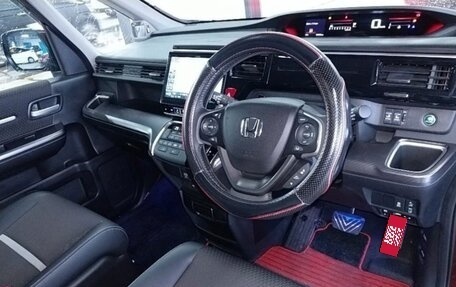 Honda Stepwgn IV, 2019 год, 2 960 000 рублей, 9 фотография