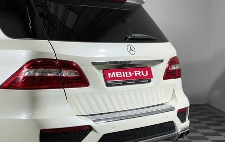 Mercedes-Benz M-Класс, 2012 год, 2 420 000 рублей, 2 фотография