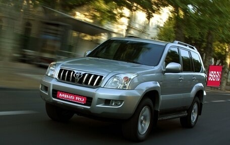 Toyota Land Cruiser Prado 120 рестайлинг, 2005 год, 2 399 999 рублей, 1 фотография