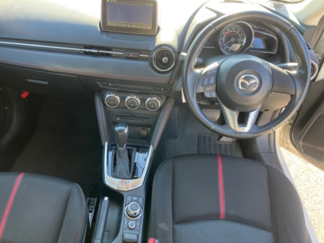 Mazda Demio IV, 2016 год, 930 000 рублей, 3 фотография