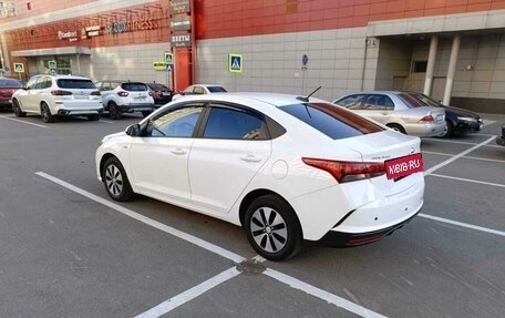 Hyundai Solaris II рестайлинг, 2021 год, 1 585 000 рублей, 4 фотография